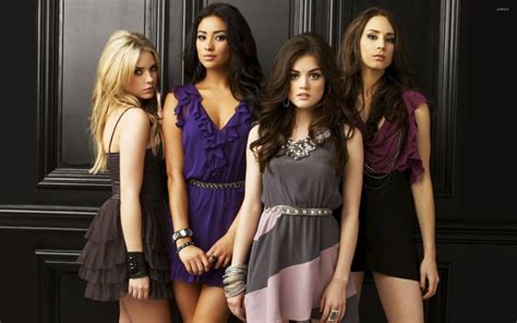 Pretty little liars streaming - October 21, 2013. 43min. 13+. In Ravenswood, Miranda and Caleb find tombstones with their names on them. Caleb meets Remy, who helps him investigate, and siblings Olivia and Luke, who recently lost their father under mysterious circumstances. This video is currently unavailable. S1 E2 - Death and the Maiden. October 28, 2013.